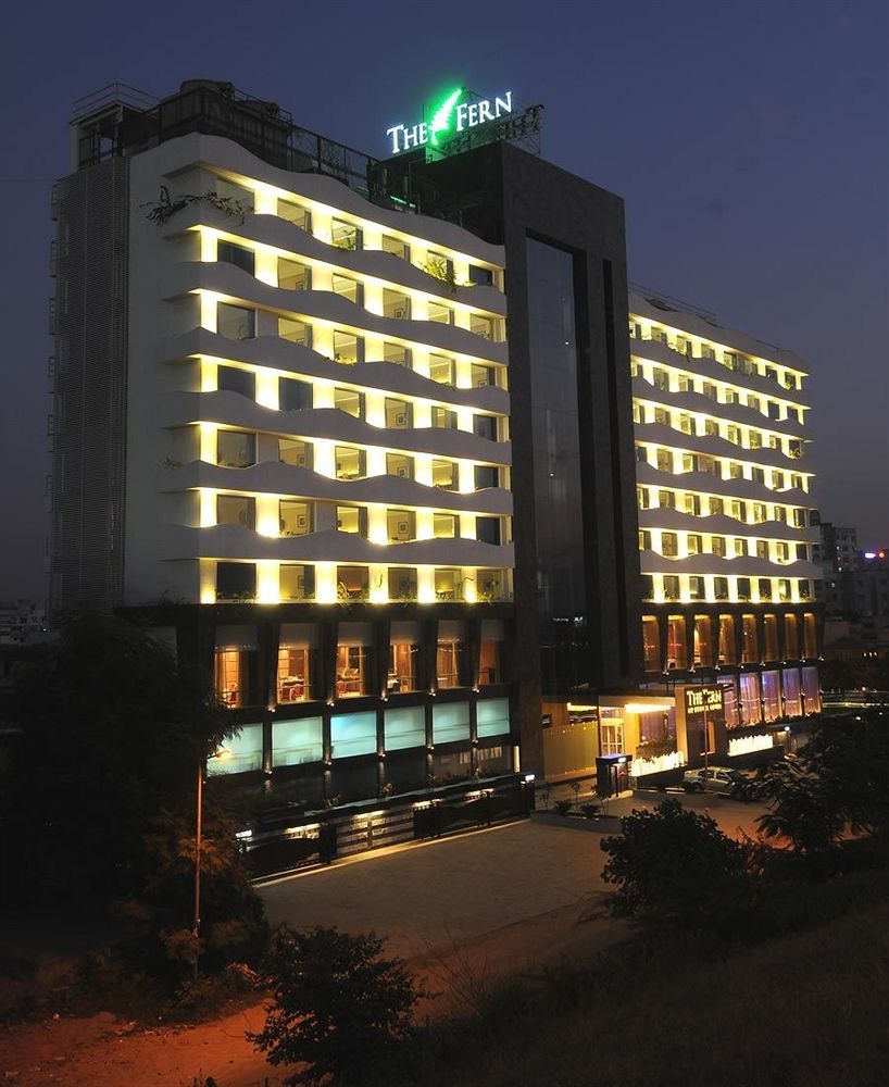 Fortune Select Sg Highway, Ahmedabad - Member Itc Hotels' Group Eksteriør billede